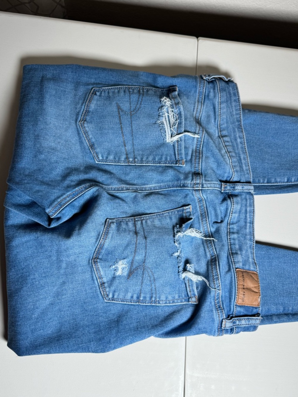 American Eagle Light Blue Distressed Stretch Skinny Jeans - Women 14 - Picture 8 of 8